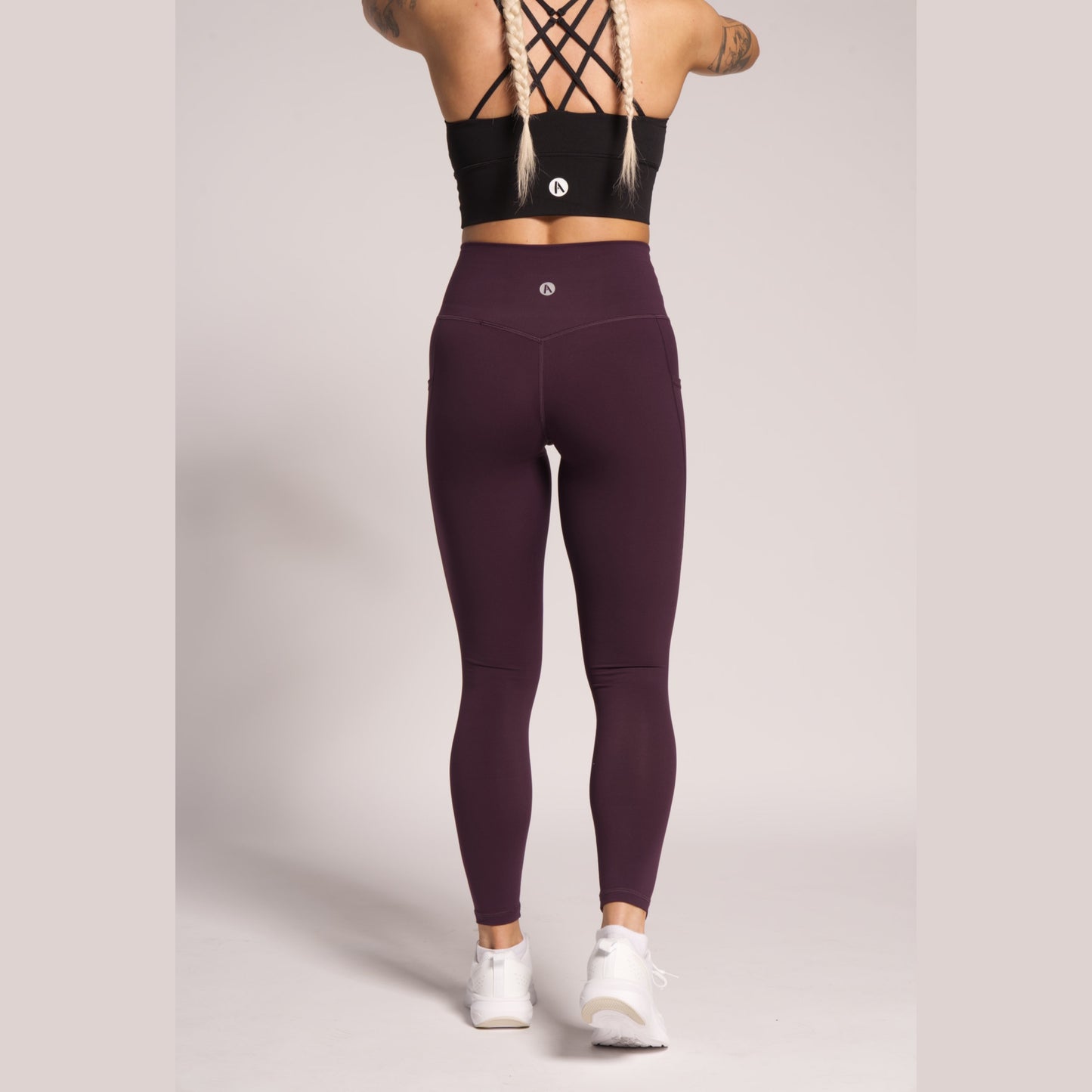 Full-length workout leggings in dark purple for women